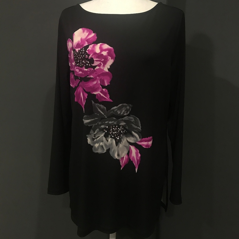 Black Long Tee